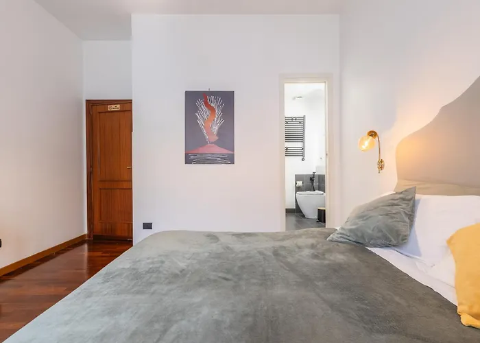Napolicentro Mare - Sea View Rooms & Suites