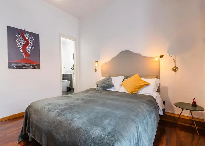 Napolicentro Mare - Sea View Rooms & Suites
