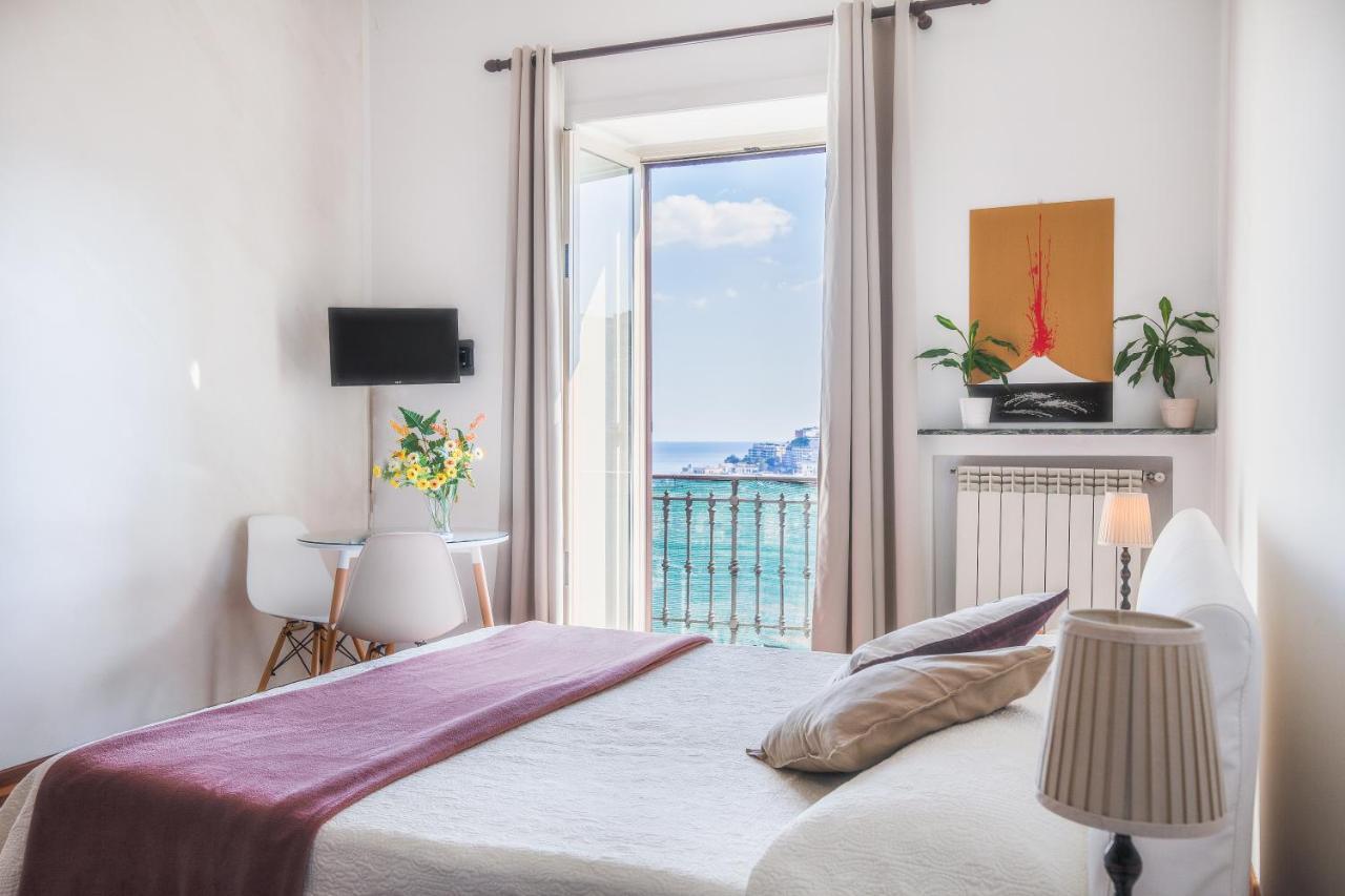 Frühstückspension Napolicentro Mare - Sea View & 2*