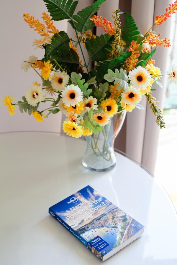 Napolicentro Mare - Sea View Rooms&suites Bed & Breakfast Napoli