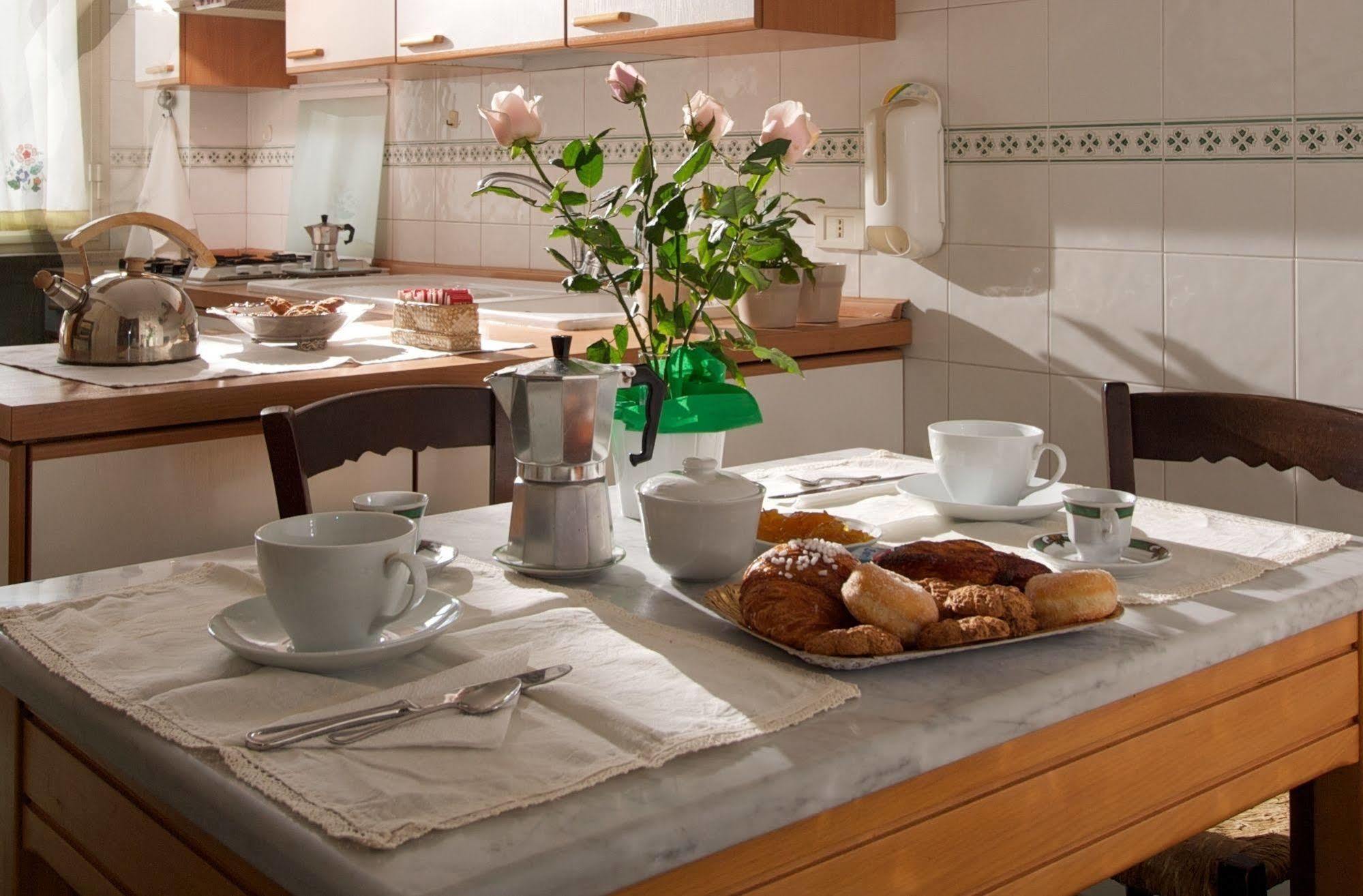 Bed & Breakfast Napolicentro Mare - Sea View Rooms&suites