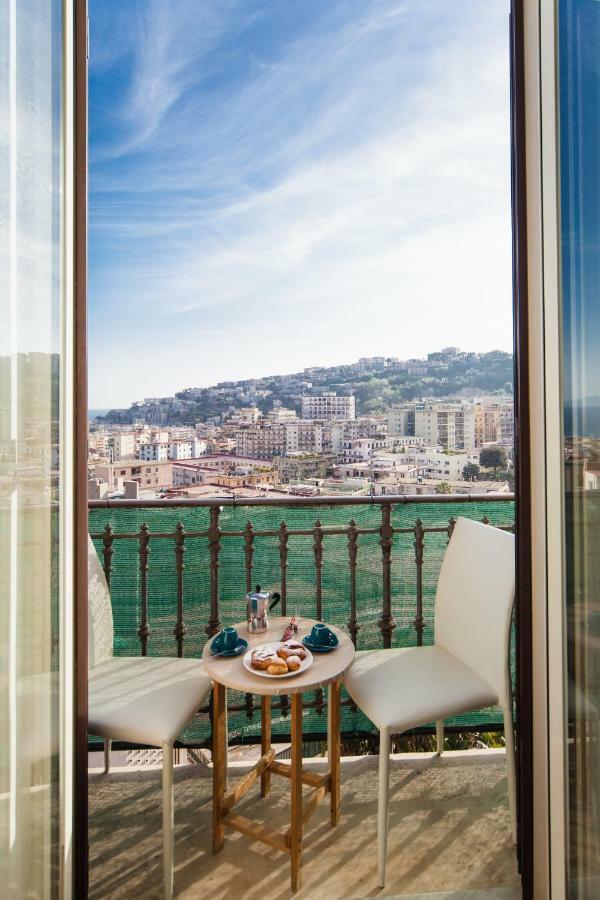 Napolicentro Mare - Sea View Rooms&suites 2*